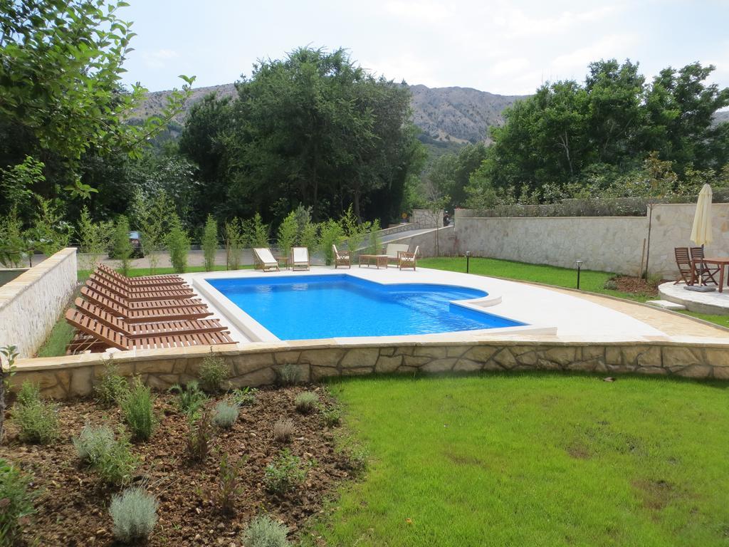 באסקה Residence Mediterraneo מראה חיצוני תמונה