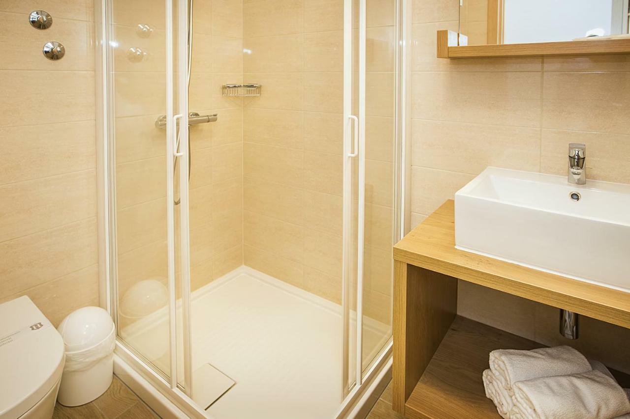 באסקה Residence Mediterraneo מראה חיצוני תמונה