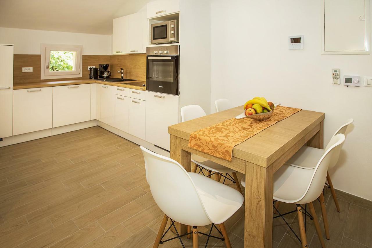 באסקה Residence Mediterraneo מראה חיצוני תמונה