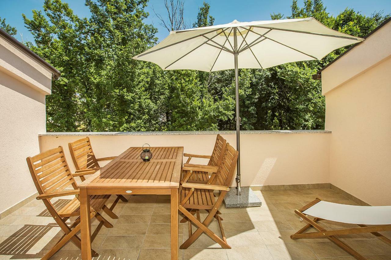 באסקה Residence Mediterraneo מראה חיצוני תמונה